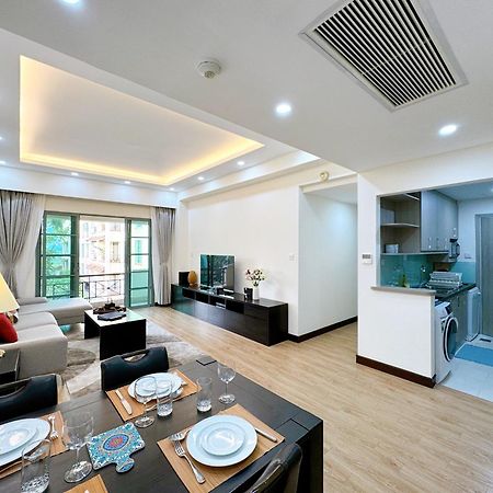 Diamond Westlake Suites Hanoi Exterior photo