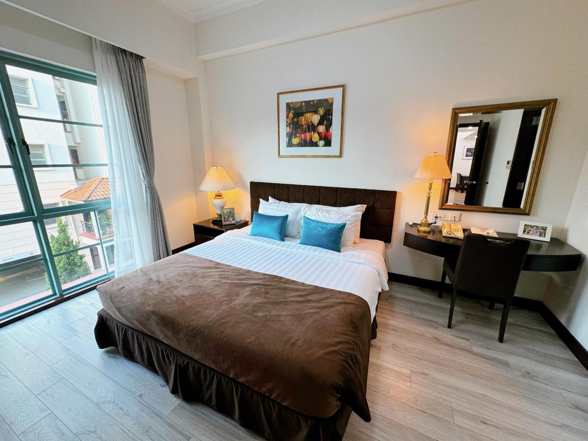 Diamond Westlake Suites Hanoi Exterior photo